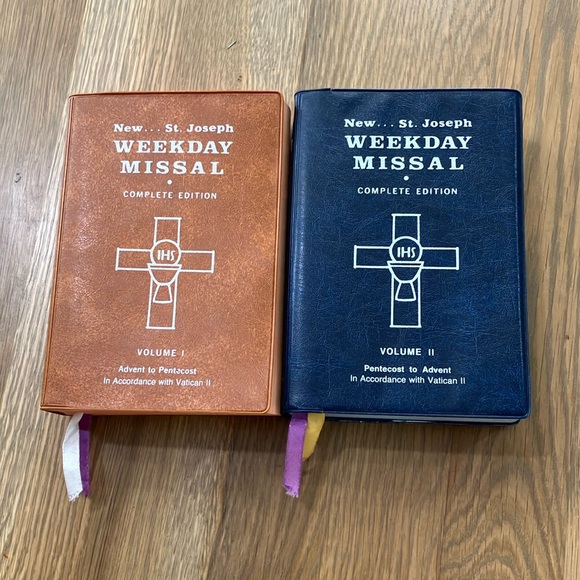 New ... St. Joseph Weekday Missal Complete Edition Volume I Volume II Catholic - Picture 1 of 13